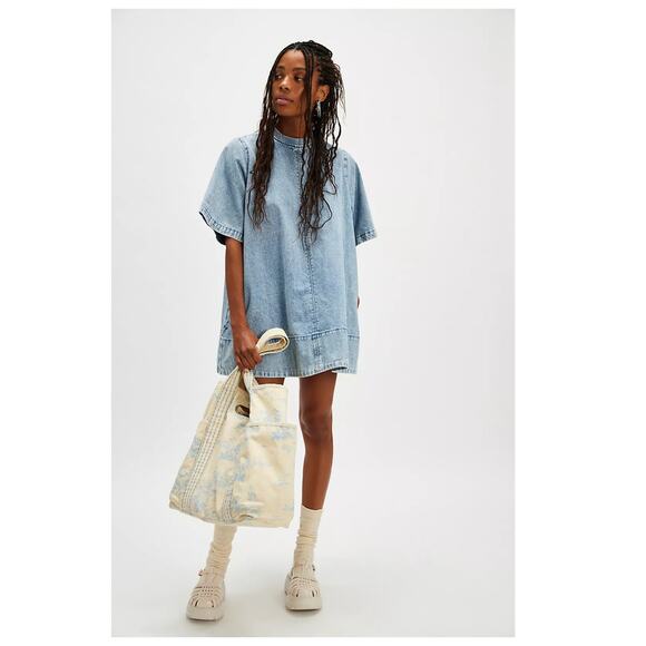 Free People Harlow Denim Minidress Size Medium - Picture 4 of 12